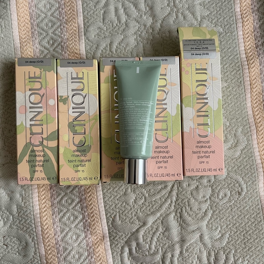 ORIGINAL Clinique Almost Make Up Tinted Moisturizer, Shade Deep, Discontinued